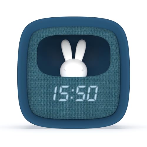 MOB MOBILITY ON BOARD Billy Clock Budzik i lampka nocna dla dzieci wzór królika tkanina przednia plastikowa rama Soft Touch programowanie daty, czasu 3 alarmy (niebieski) - obrazek 1