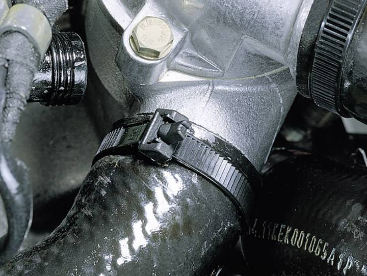 HellermannTyton 131-12520 RT250-PA12-BK Opaska kablowa 250 mm czarny stabilizacja UV 100 szt. - obrazek 1
