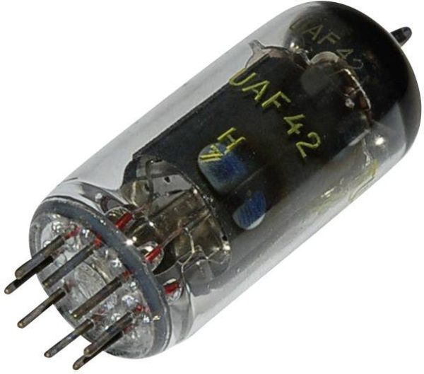 Lampa elektronowa UAF UAF 42 = 12 S 7 BTB Vertrieb UAF 42 = 12 S 7 Ilość styków 8 Trzonek 8 pin Rimlock Opis: Dioda pent