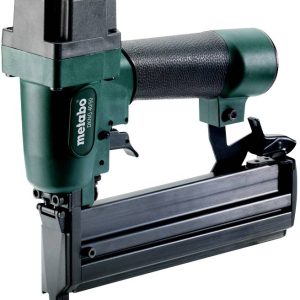 Gwoździarka pneumatyczna Metabo DKNG 40/50 601562500 7 bar Gwoździarka pneumatyczna Metabo DKNG 40/50 601562500 7 bar