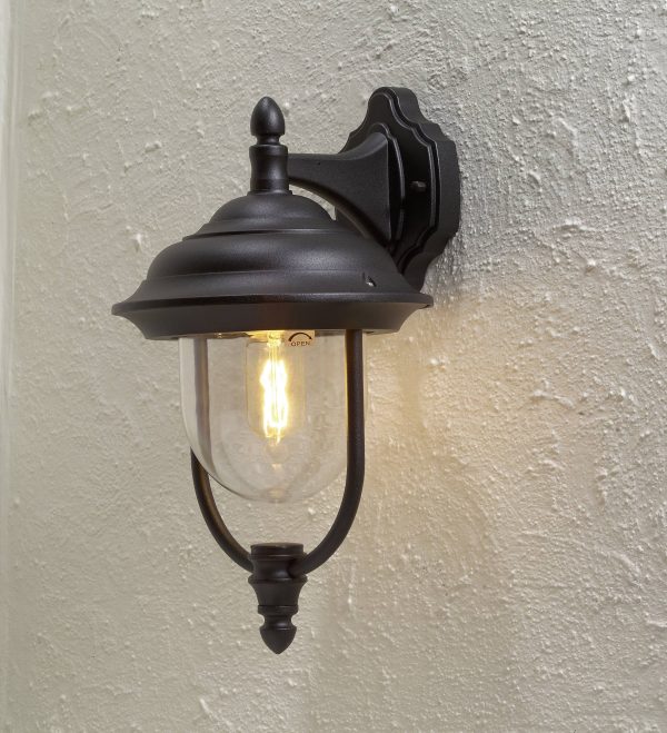 Zewnętrzna lampa ścienna Konstsmide Parma 7222-750 75 W IP43